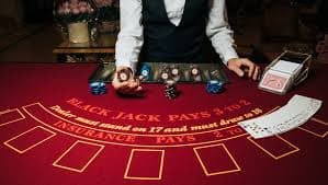 Live Lightning Dice dealer at dewa99 login studio